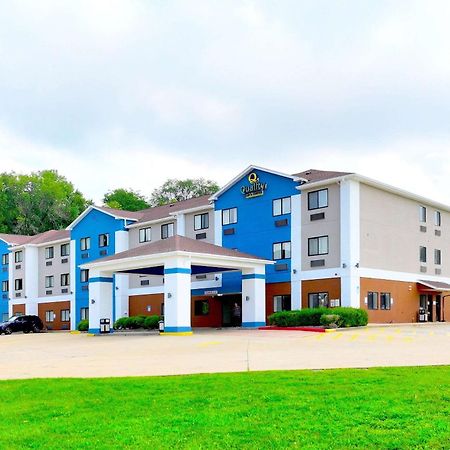 Quality Inn & Suites Caseyville - St Louis Eksteriør bilde