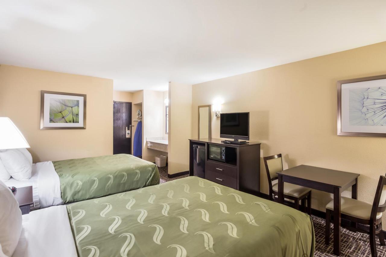 Quality Inn & Suites Caseyville - St Louis Eksteriør bilde