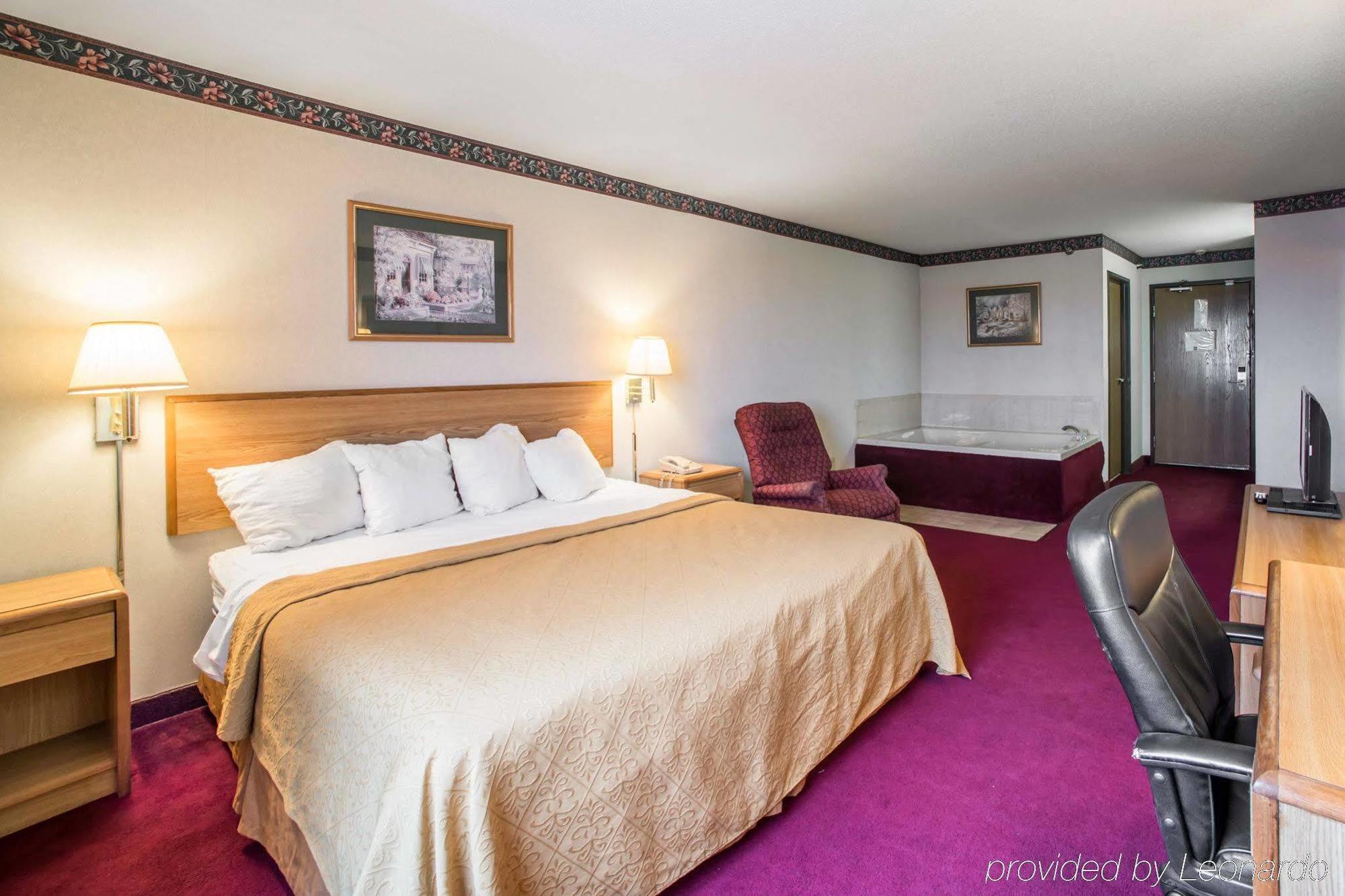 Quality Inn & Suites Caseyville - St Louis Eksteriør bilde